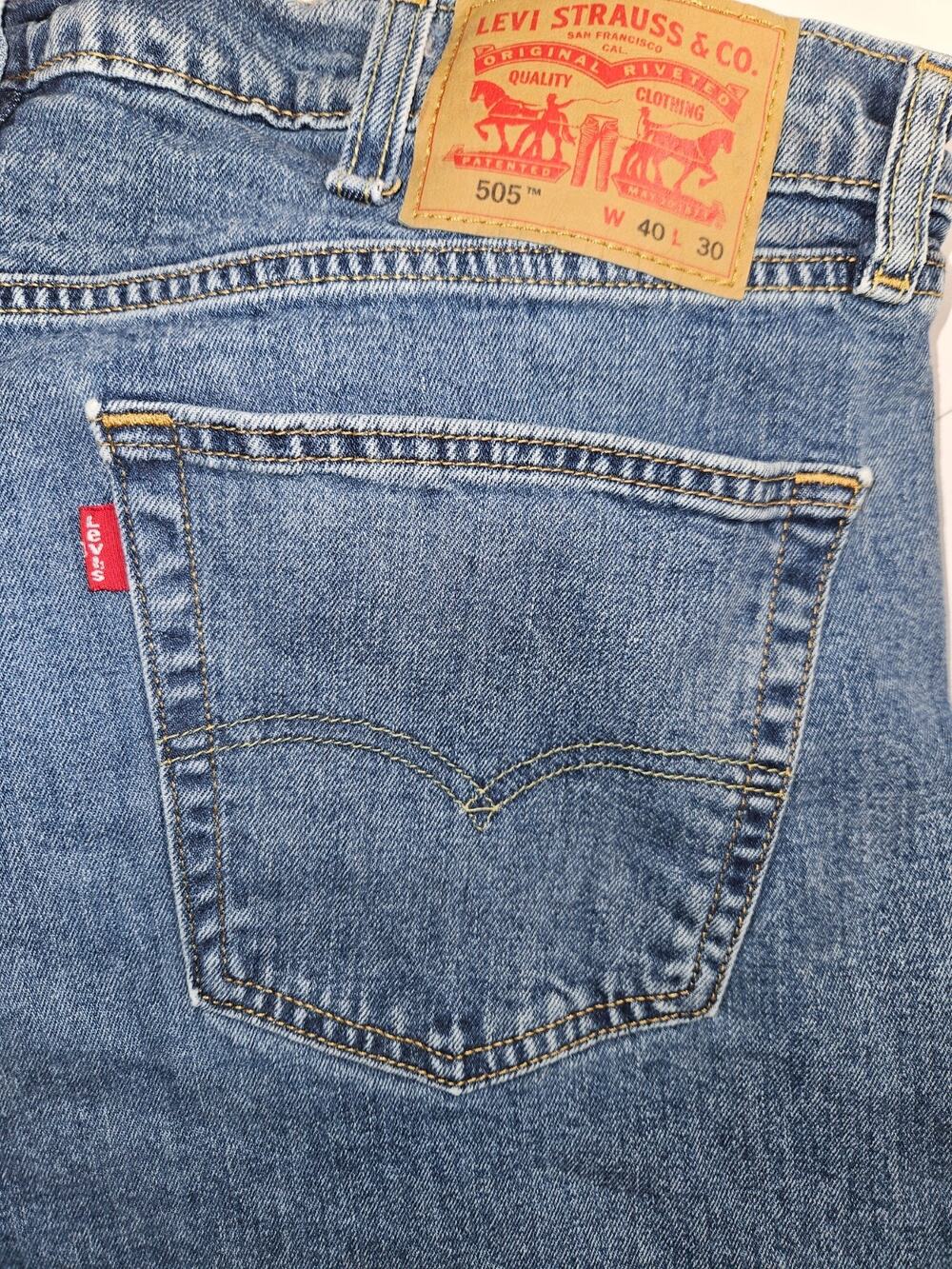Levi's 505 Blue Denim Jeans 40x30 Mens Medium Wash Regular Fit Straight Leg